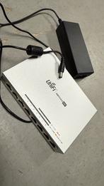Uniquiti unifi switch 8 ports with POE 60w, Computers en Software, Netwerk switches, Ophalen, Gebruikt