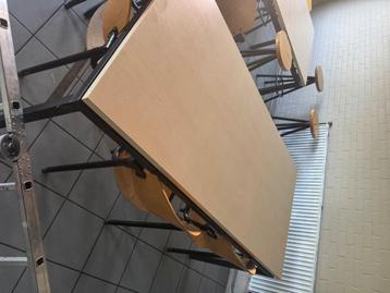 Tafels en stoelen voor kantine of kantoor! beschikbaar voor biedingen