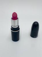 MAC mini lipstick girl about town, Sieraden, Tassen en Uiterlijk, Uiterlijk | Cosmetica en Make-up, Lippen, Ophalen of Verzenden