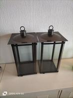 Set van 2 metalen en glazen lantaarns 41 cm hoog, Huis en Inrichting, Woonaccessoires | Stolpen, Ophalen, Zo goed als nieuw