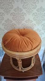 Leuk vintage retro bamboe poefje, Ophalen, Zo goed als nieuw, Rechthoekig, Minder dan 50 cm