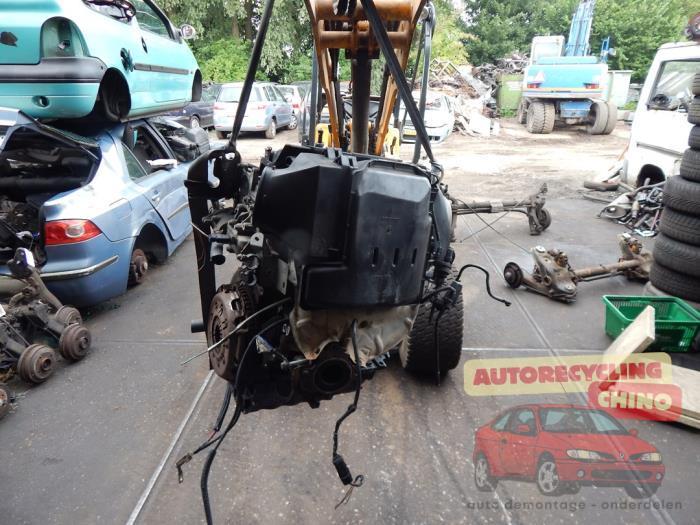 Motor van een Renault Laguna, Auto-onderdelen, Motor en Toebehoren, Renault, Gebruikt, 3 maanden garantie, Ophalen