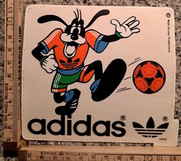 Vintage sticker Adidas logo merk Goofy voetbal strip beschikbaar voor biedingen