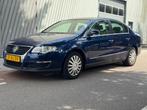 Volkswagen Passat 2.0 FSI 110KW 2007 Blauw, Auto's, Voorwielaandrijving, 730 kg, 4 cilinders, 1984 cc