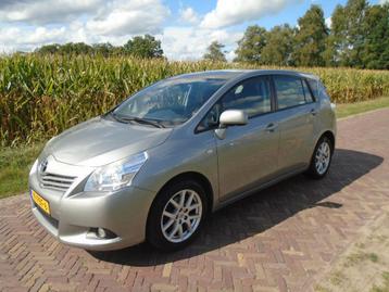 Toyota Verso 1.8 VVT-i Business PANO CAM NAVI 1e eig beschikbaar voor biedingen