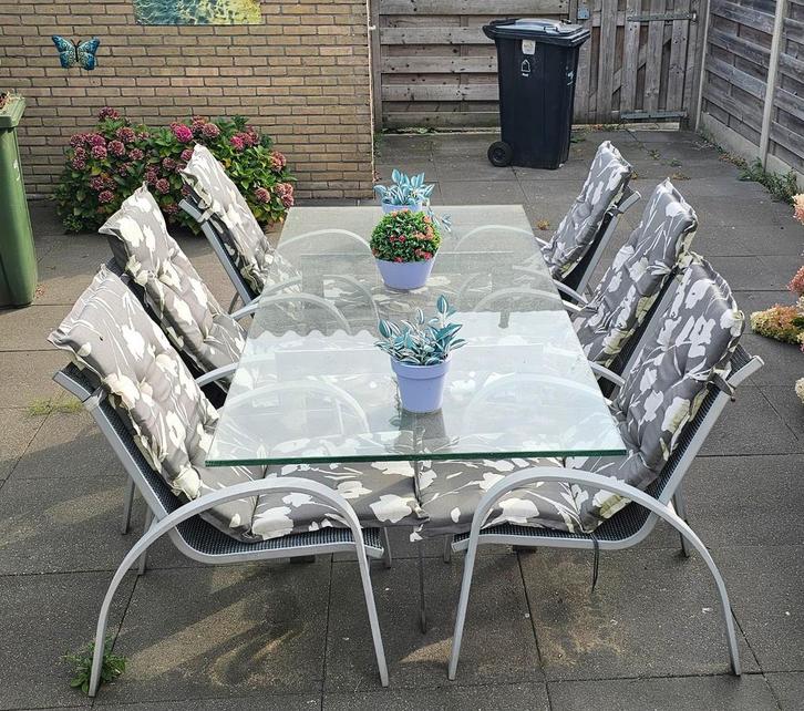 Gratis ophalen!! Tuinset zeer grote 8 pers tafel 6 stoelen!, Tuin en Terras, Tuinsets en Loungesets, Gebruikt, Tuinset, Overige materialen