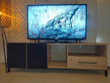 Zwart-Eiken TV-meubel (industriële look) beschikbaar voor biedingen
