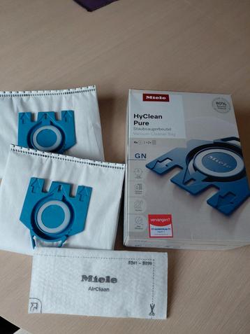 Miele stofzuigerzakken HyClean Pure GN, 2 stuks beschikbaar voor biedingen