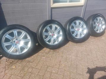 Jaguar Dynamic Velgen met Winterbanden 235/55/18 Vredestein beschikbaar voor biedingen