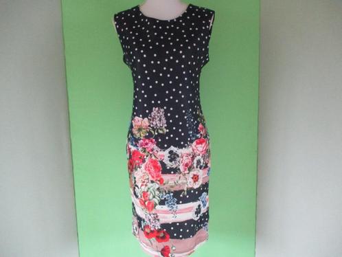 Sophia (Pure Feminine) jurk maat L (made in Italy), Kleding | Dames, Jurken, Zo goed als nieuw, Maat 42/44 (L), Blauw, Onder de knie