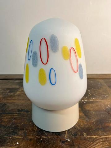Vintage mid century opaal glazen plafond lamp beschikbaar voor biedingen