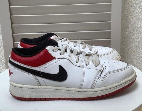 Diverse paren vrijwel nieuwe Nike Air sneakers maat 36, Kleding | Dames, Schoenen, Zo goed als nieuw, Sneakers of Gympen, Blauw