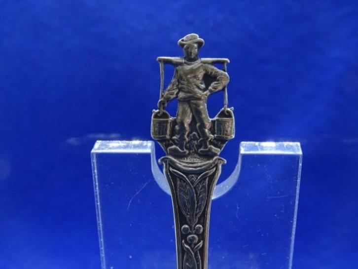 Lepeltje: Waterdrager, Antiek en Kunst, Antiek | Bestek, Verzenden