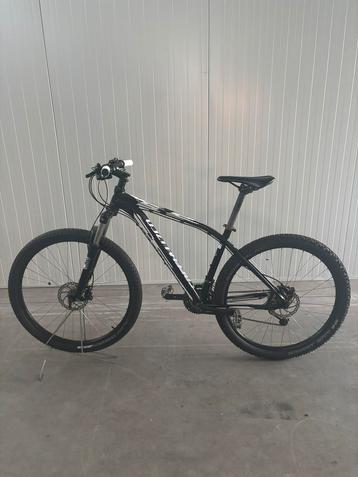 Specialized mountainbike 27,5 inch beschikbaar voor biedingen