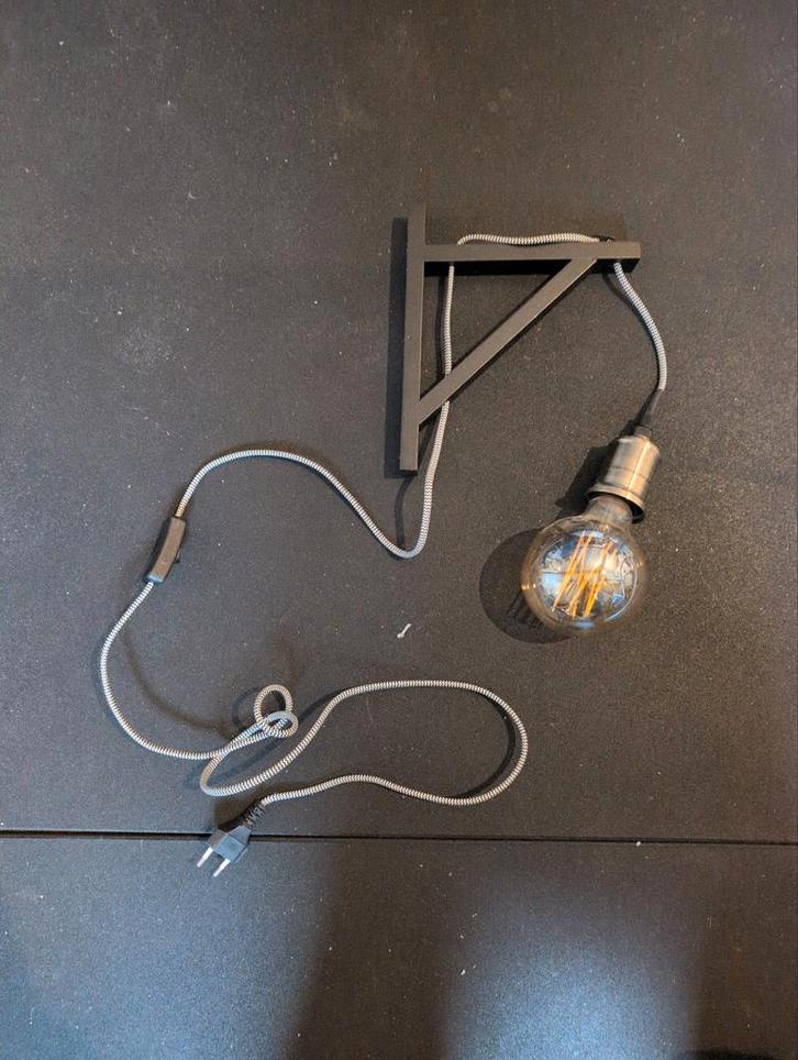 Industriële Wandlamp met Edison Lamp, Huis en Inrichting, Lampen | Hanglampen, Zo goed als nieuw, Minder dan 50 cm, Glas, Metaal