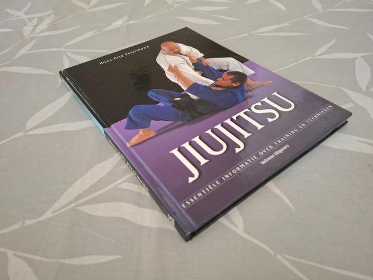 JIUJITSU  – Training en Technieken  (Hans-Erik Petermann), Boeken, Sportboeken, Zo goed als nieuw, Vechtsport, Ophalen of Verzenden