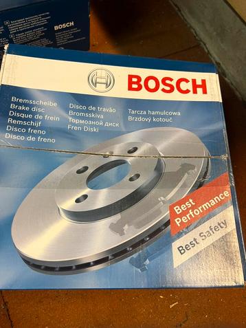 Remschijf achter Renault Trafic beschikbaar voor biedingen