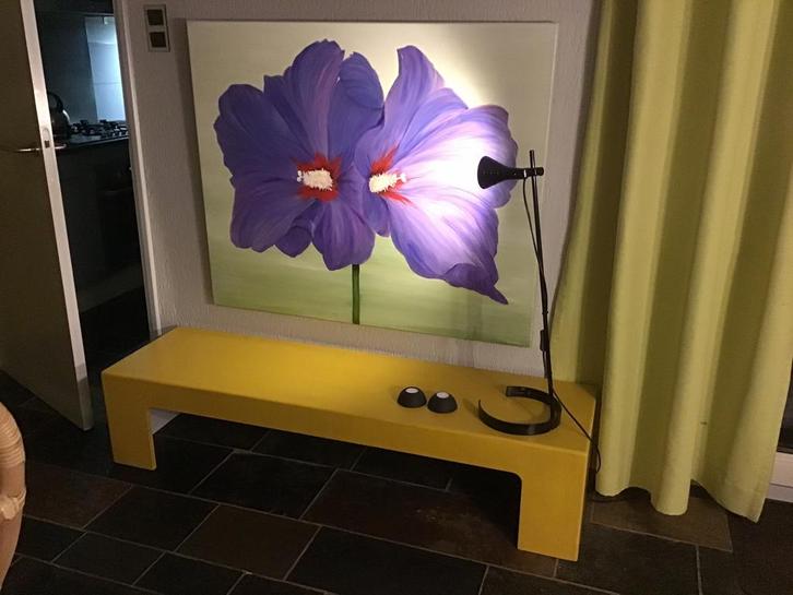 Realistisch werk bloemen in olie op doek, Antiek en Kunst, Kunst | Schilderijen | Modern, Ophalen