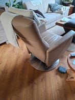 Te koop fauteuil zgan elektrische bedienbaarkleur bruin, Ophalen, Zo goed als nieuw, Eenpersoons, Minder dan 150 cm