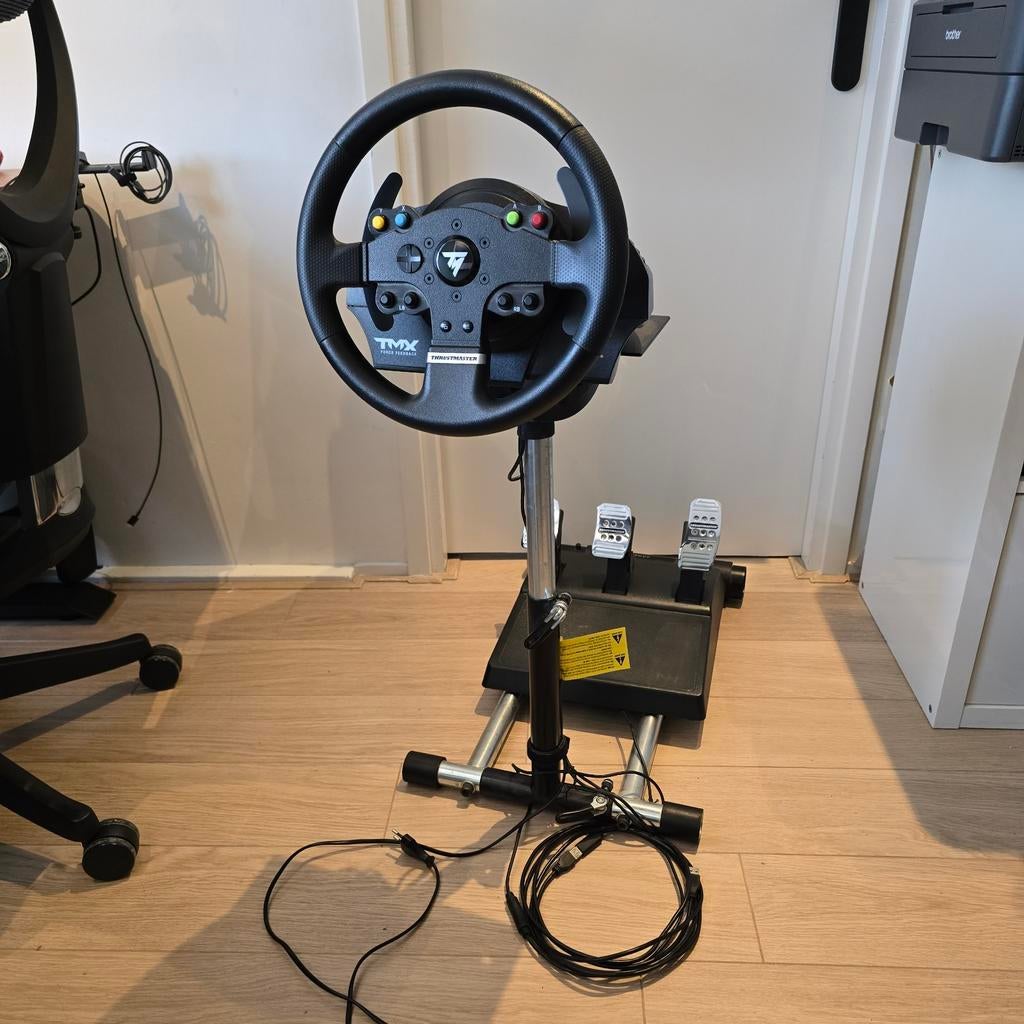 Thrustmaster TMX Pro + Wheelstand - Perfecte Race Setup!, Spelcomputers en Games, Spelcomputers | Overige Accessoires, Ophalen