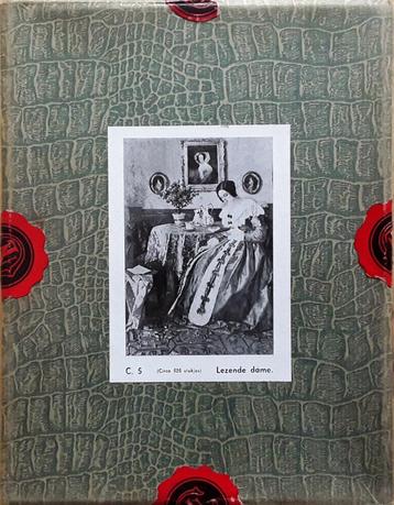 Oude NeLeCa puzzel. Lezende dame. Jaren '30. beschikbaar voor biedingen