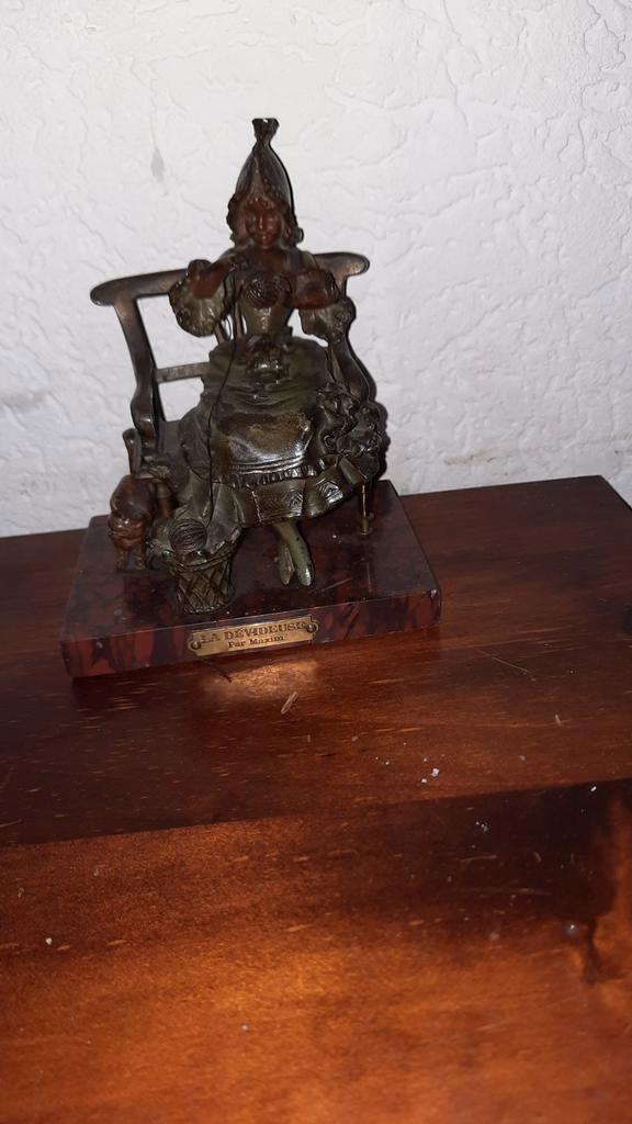 Antiek Bronzen Beeldje - La Devideuse Georges Maxim, Antiek en Kunst, Kunst | Beelden en Houtsnijwerken, Ophalen of Verzenden