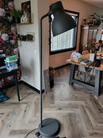 Staande lamp industrieel ikea, Huis en Inrichting, Lampen | Vloerlampen, Ophalen, Zo goed als nieuw, 150 tot 200 cm