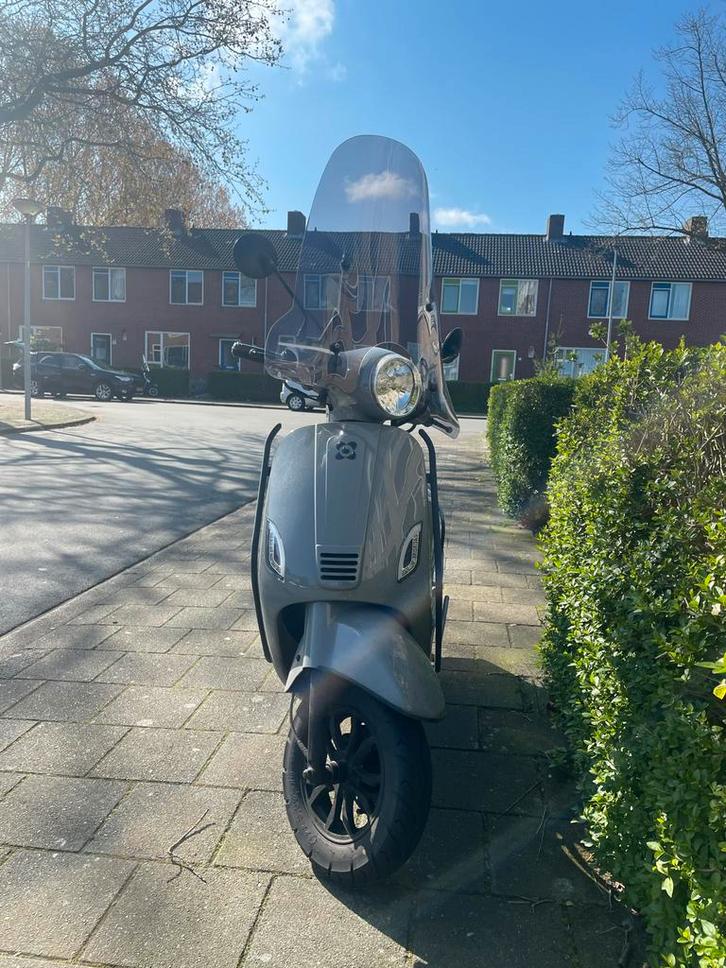 AGM scooter  VX50, Fietsen en Brommers, Brommeronderdelen | Scooters, Gebruikt, Overige merken, Overige typen, Ophalen of Verzenden