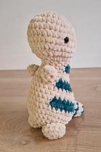 Gehaakte dino beige/groen, Ophalen of Verzenden, Nieuw, Kraamcadeau