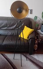 Fallon Vloerlamp, Huis en Inrichting, Lampen | Vloerlampen, Ophalen, Zo goed als nieuw