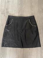 zara dames zwarte nep leren koker rok skirt mt M, Kleding | Dames, Rokken, Maat 38/40 (M), Ophalen of Verzenden, Zo goed als nieuw