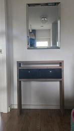 Sidetable met spiegel en kapstok, Ophalen