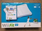 WII FIT U & fitmeter & balanceboard NEW, Spelcomputers en Games, 1 speler, Nieuw, Ophalen of Verzenden, Vanaf 3 jaar