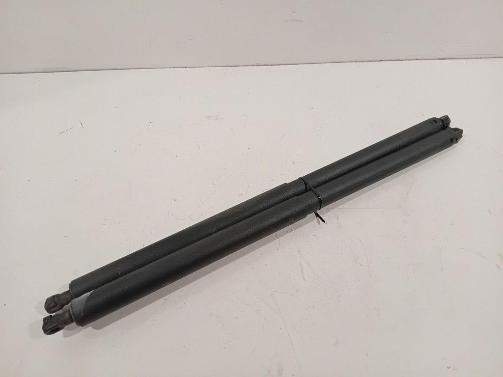 Gasdrukveerset achter Opel Insignia, Onderdelen@venauto.nl, Van der Ven Autorecycling B.V., Gebruikt, Ettenseweg 76, 4706 PB Roosendaal, The Netherlands