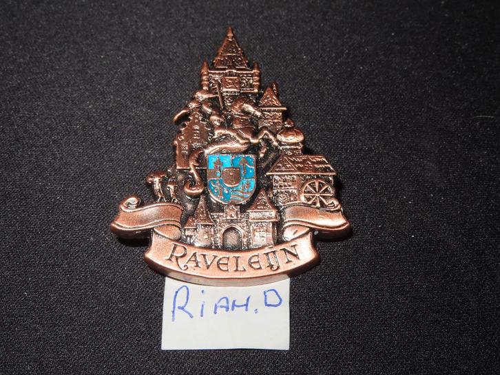 Efteling pin Raveleijn zonder kaartje., Verzamelen, Efteling, Zo goed als nieuw, Button of Speldje, Ophalen