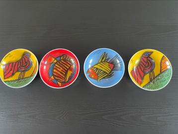 Corneille schaaltjes vintage 4 stuks beschikbaar voor biedingen