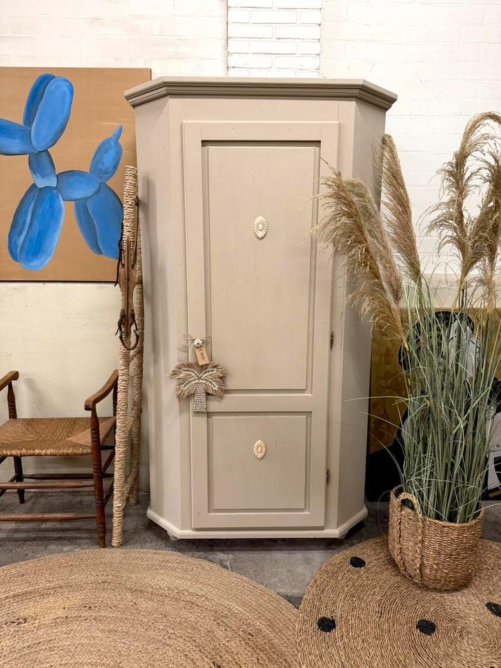 Kledingkast linnenkast meidenkast eendeurskast hangkast, Huis en Inrichting, Kasten | Kledingkasten, Zo goed als nieuw, 200 cm of meer