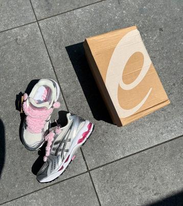 Asics Gel Kayano 14 Sweet Pink beschikbaar voor biedingen