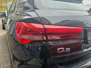 Audi Q3 Achterlichtenset  83A945069 83A945070 beschikbaar voor biedingen