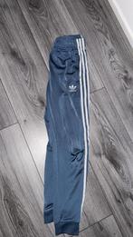 Adidas broekje maat S, Kleding | Dames, Ophalen of Verzenden, Zo goed als nieuw, Maat 36 (S), Blauw