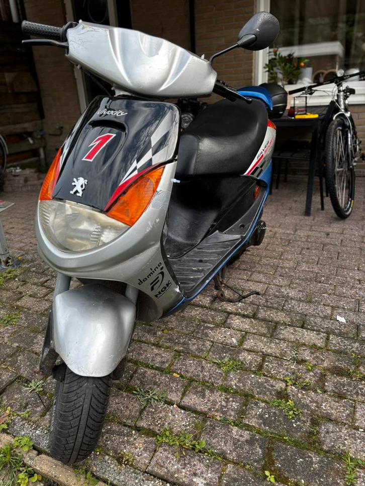 Peugeot vivacity 70 cc, Fietsen en Brommers, Scooters | Peugeot, Zo goed als nieuw, Vivacity, Tweetakt, Ophalen