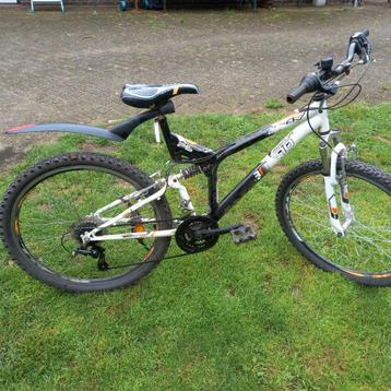 Mountainbike met Volledige Vering beschikbaar voor biedingen