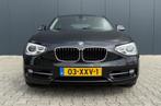 BMW 1-serie 118i Upgrade Edition Airco Cruise Navi Trekhaak, Gebruikt, 4 cilinders, 1290 kg, Zwart