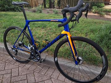 Giant TCR Advanced 1 PRO Disc Ultegra, SLR Carbon Wielen, XL beschikbaar voor biedingen