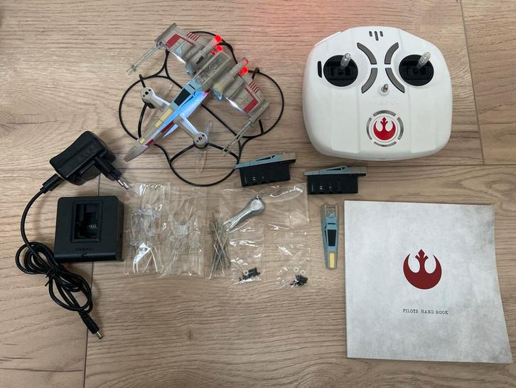 Star Wars Drone - Disney X-Wing compleet, Audio, Tv en Foto, Drones, Gebruikt, Drone zonder camera, Ophalen of Verzenden