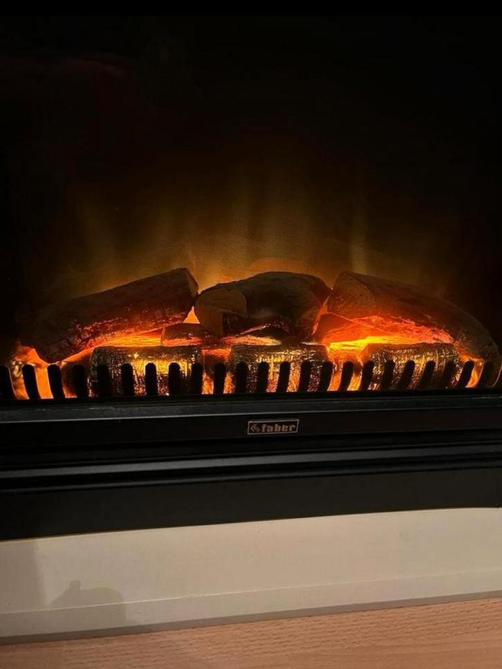 Faber Inbouw Haard zwart Elektrische kachel inclusief ombouw, Huis en Inrichting, Haarden, Zo goed als nieuw, Elektrische haard