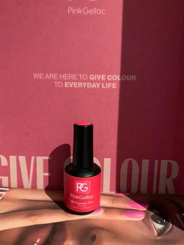 Pink gellac 182 dynamic pink beschikbaar voor biedingen