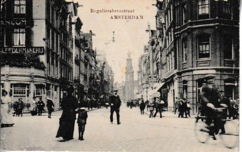 AMSTERDAM - REGULIERSBREESTRAAT, Verzamelen, Ansichtkaarten | Nederland, Gelopen, Noord-Holland, Verzenden