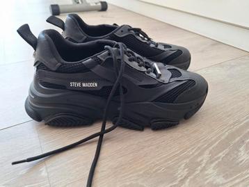 Steve madden 41 beschikbaar voor biedingen