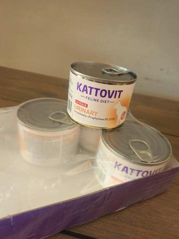 Kattovit urinary kattenvoer smaak kalf beschikbaar voor biedingen